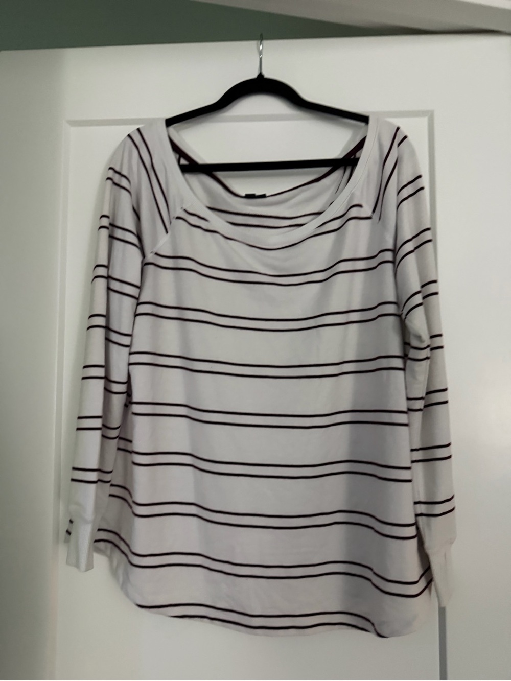 torrid White Long-Sleeve Striped Tee